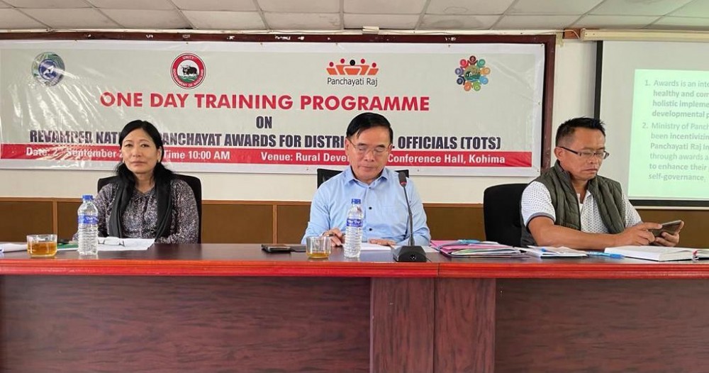 Commissioner Secretary Neposo Theluo and others during the training on Revamped National Panchayat Awards for District Level Officials (TOTs) on September 2. 
